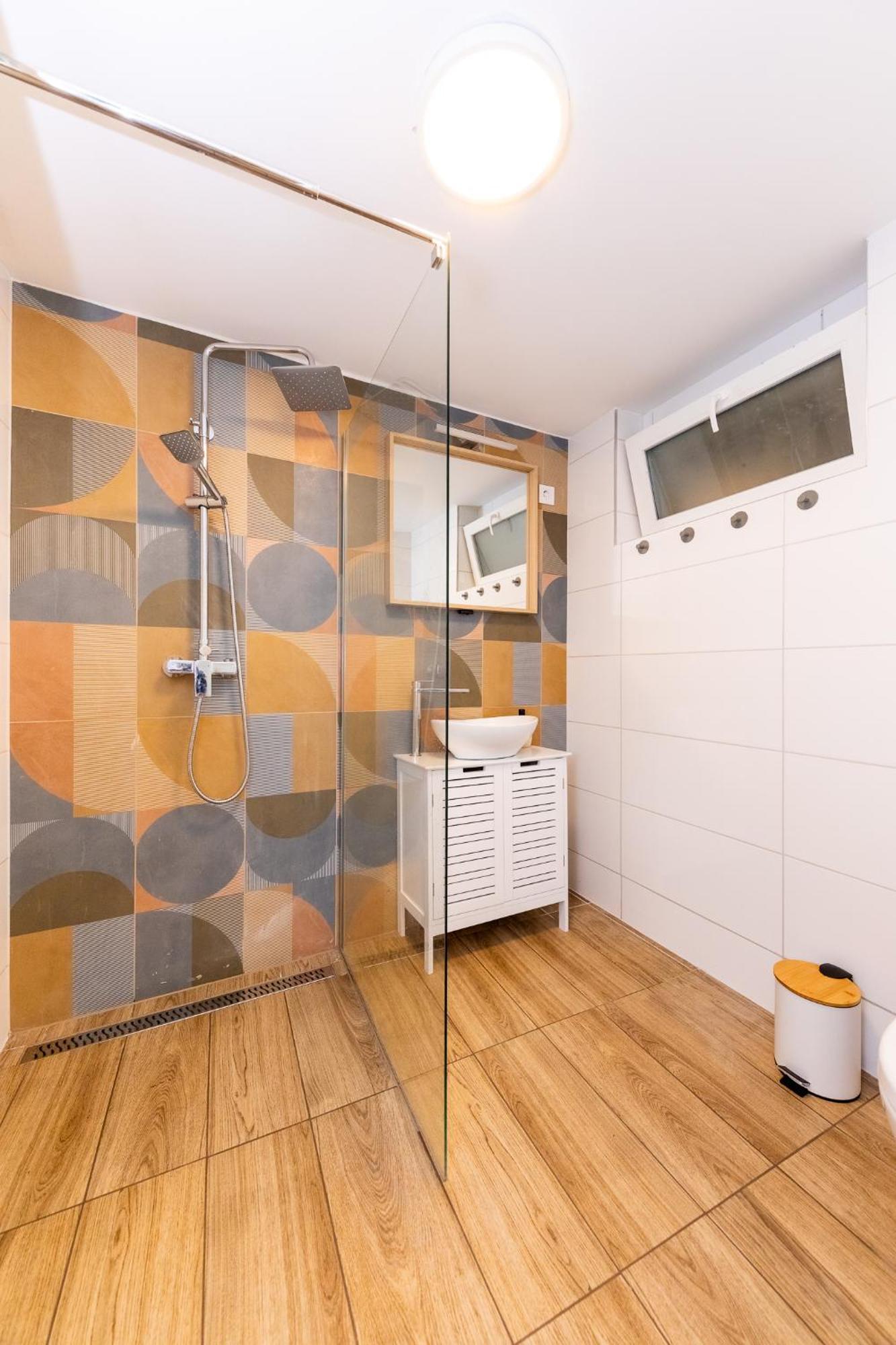 Balaton Wave Apartments Balatonalmádi Εξωτερικό φωτογραφία