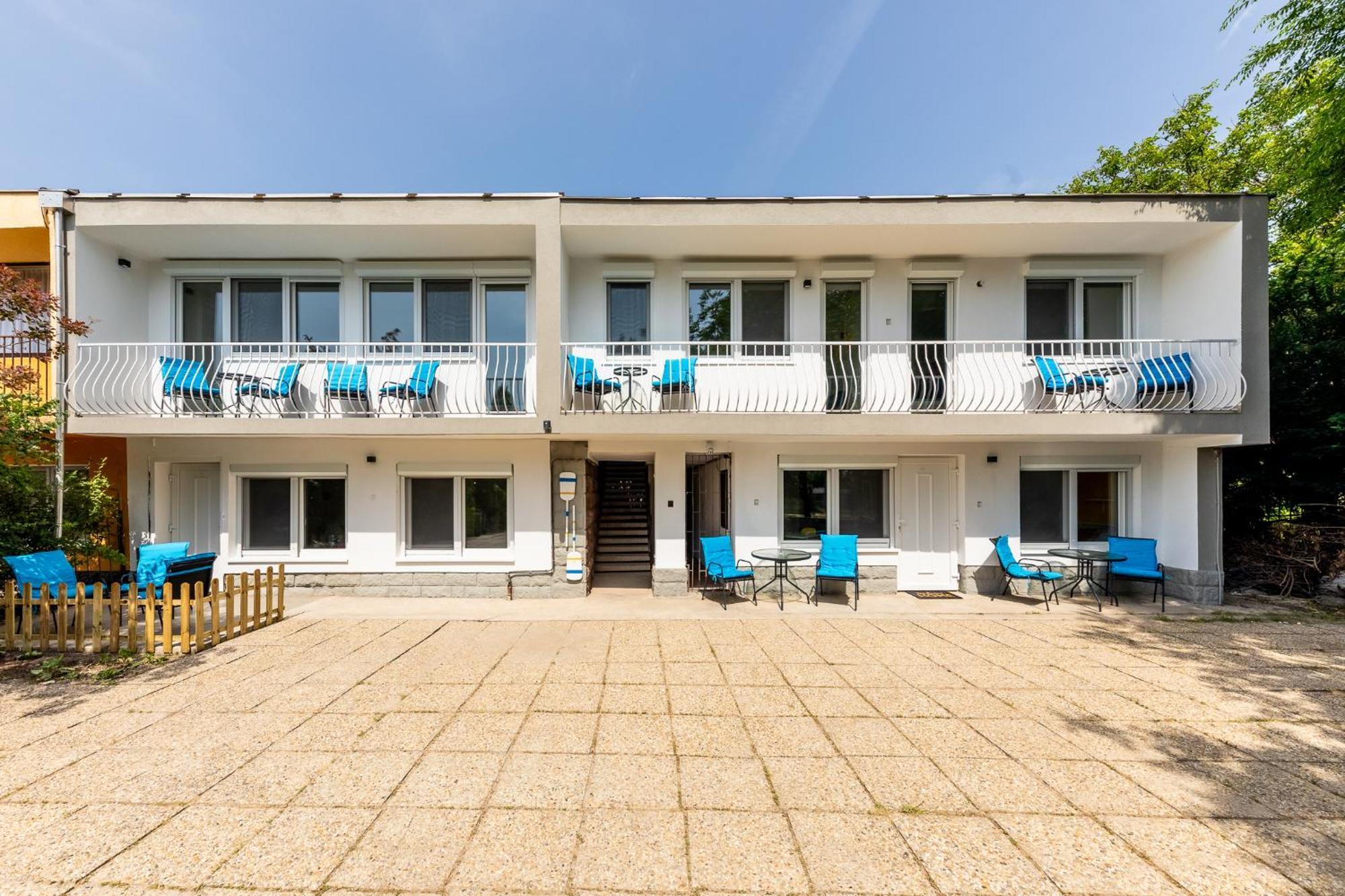Balaton Wave Apartments Balatonalmádi Εξωτερικό φωτογραφία